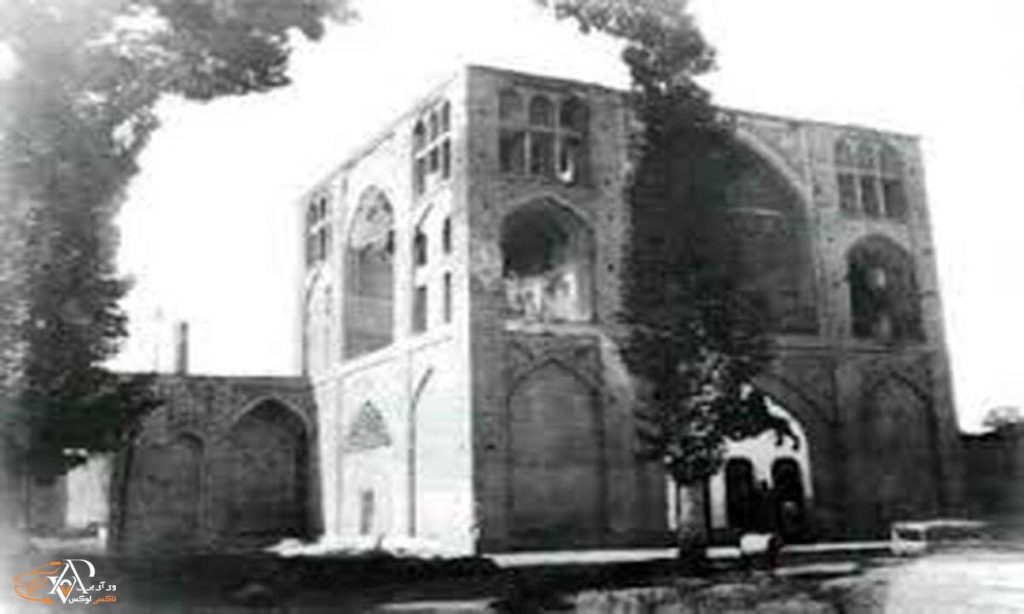 کاخ جهان نمای اصفهان